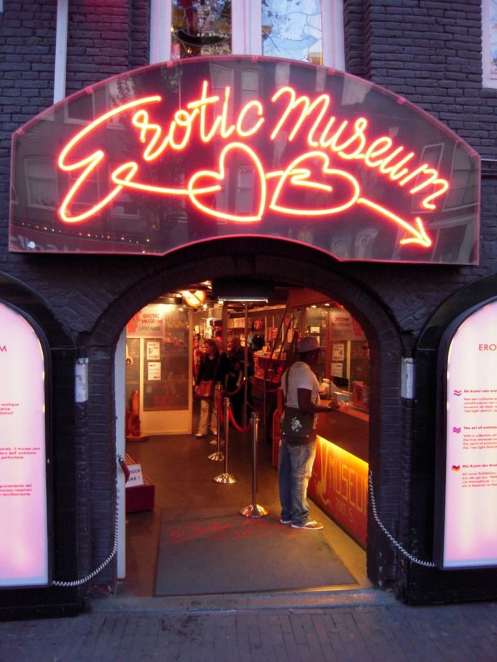 16 Erotic Museum.jpg